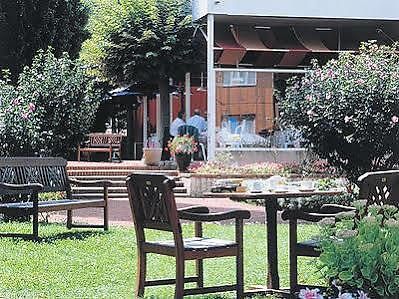 La Bourbonnaise Serezin-du-Rhone Bagian luar foto